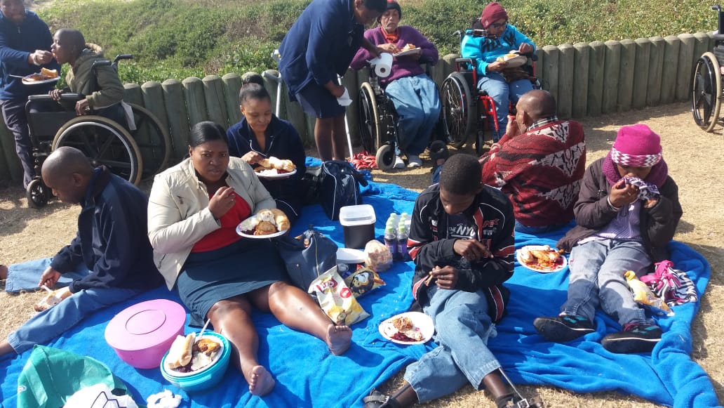 Chatsworth Cheshire Residents and Staff at a picnic